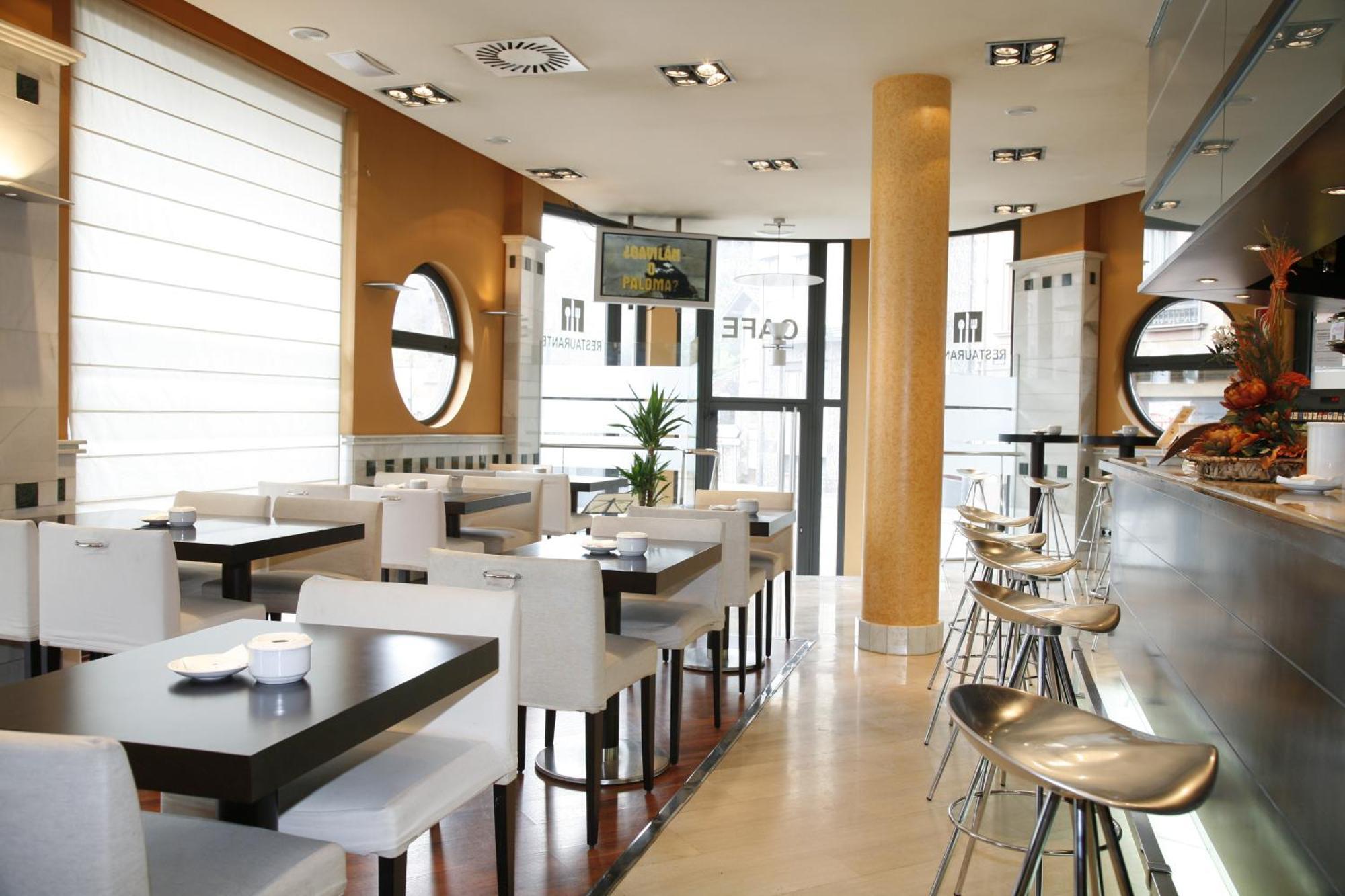 Hotel Mieres Del Camino Dış mekan fotoğraf